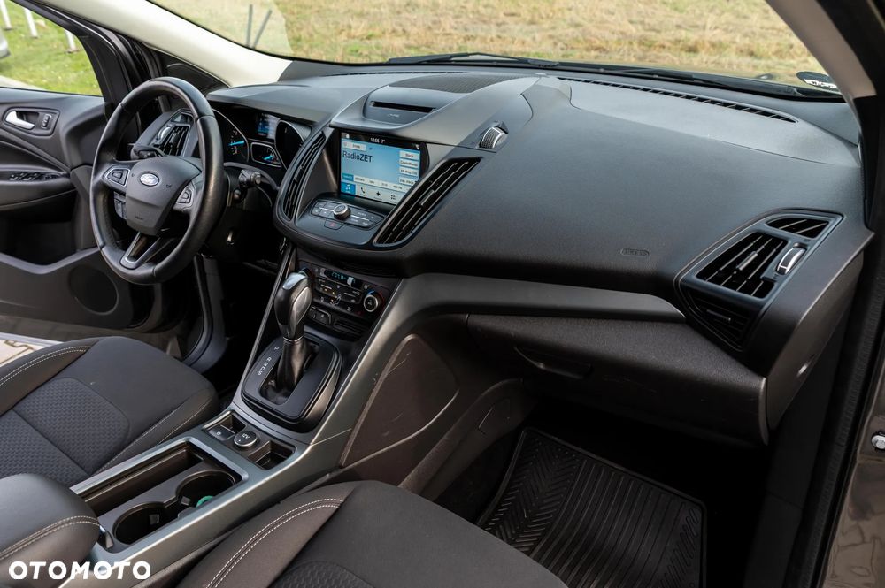 Ford Kuga 1.5 EcoBoost 4x4 Titanium - 27