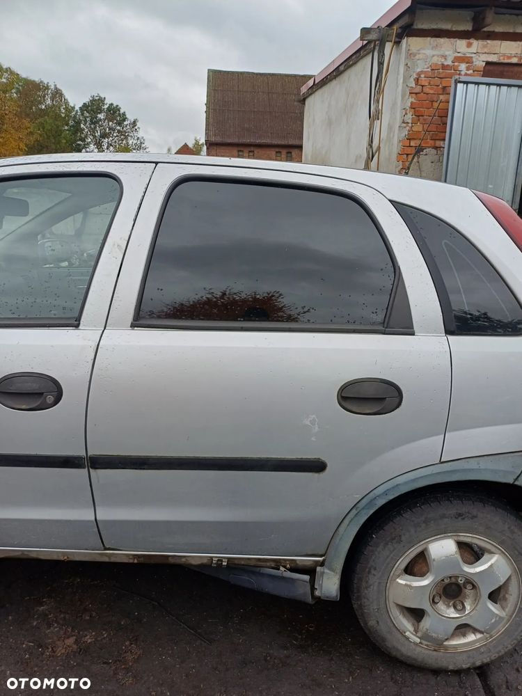 Drzwi zdrowe  Opel Corsa C 2003r Z157 wszystkie cześci - 4