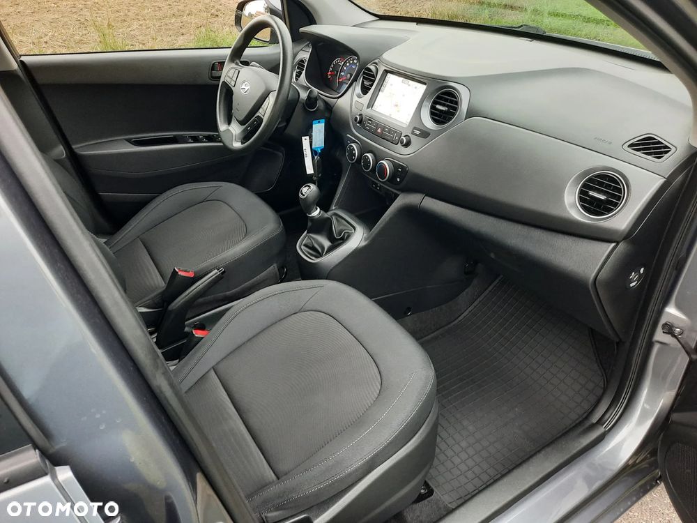 Hyundai i10 1.0 BlueDrive Comfort - 16