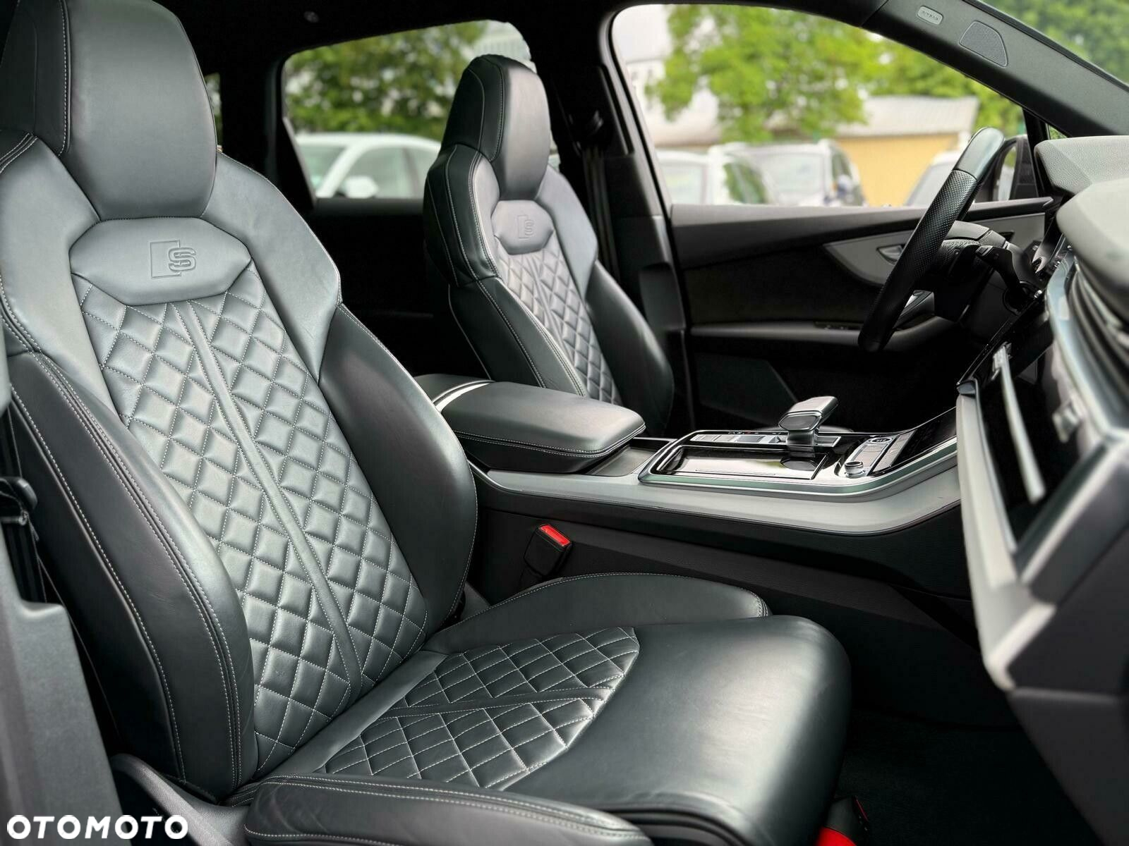 Audi Q7 - 10