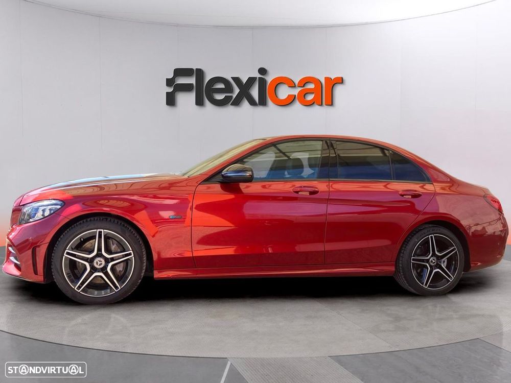 Mercedes-Benz C 300 de AMG Line - 4