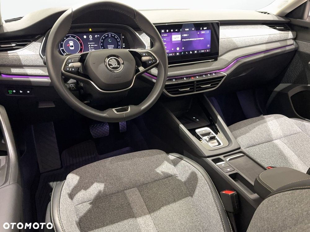 Skoda Octavia 2.0 TDI Selection DSG - 15