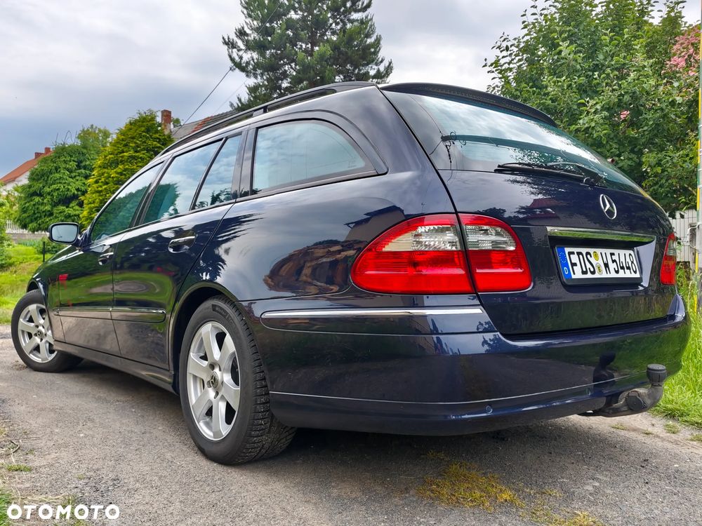 Mercedes-Benz Klasa E - 33
