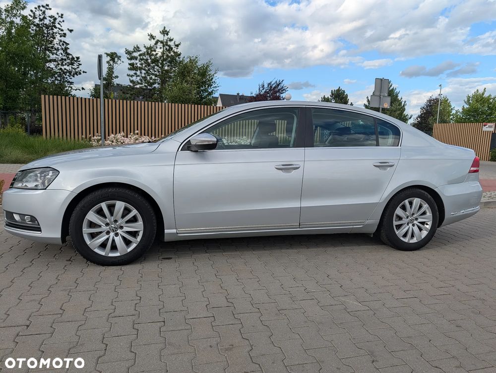 Volkswagen Passat 1.8 TSI Comfortline - 2