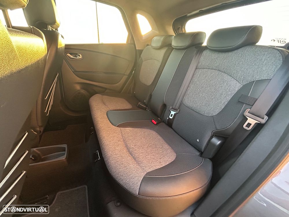 Renault Captur 1.5 dCi Exclusive - 8
