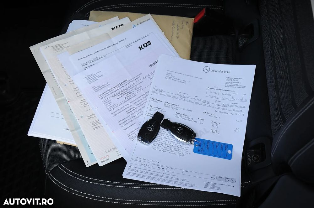 Mercedes-Benz A 180 AMG Line - 35