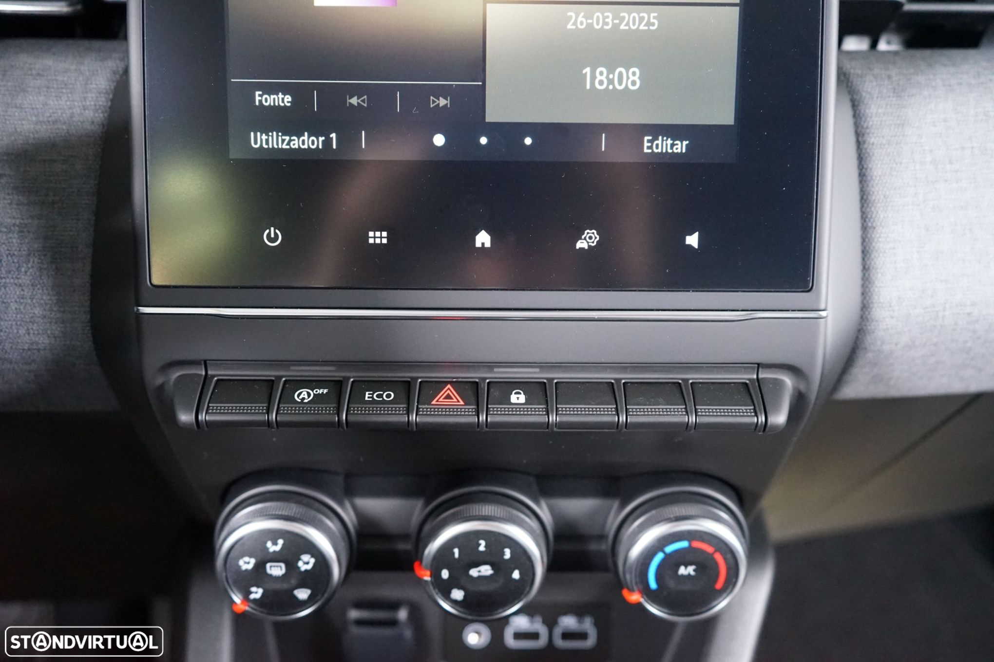 Renault Clio 1.0 TCe Evolution - 30