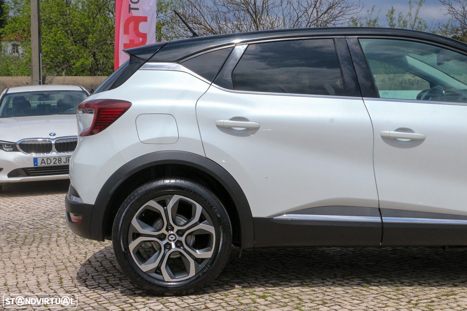Renault Captur 1.0 TCe Exclusive - 11