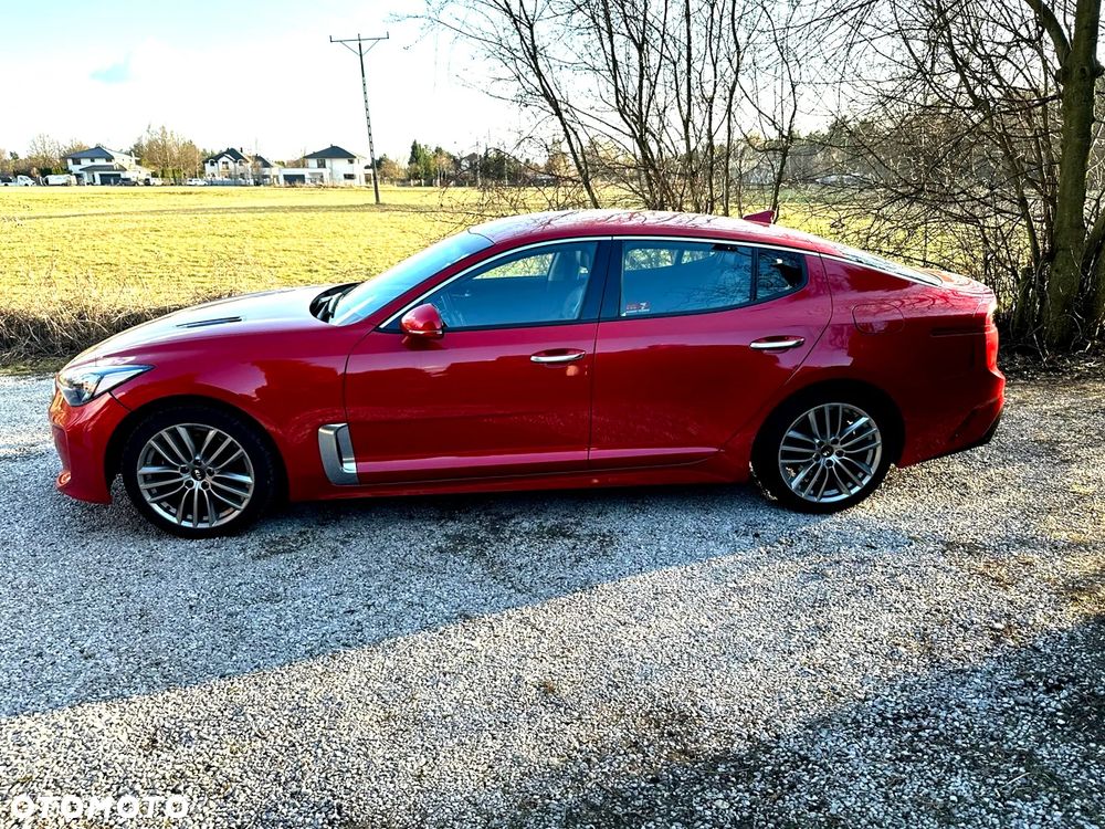 Kia Stinger 2.0 T-GDI GT Line - 5
