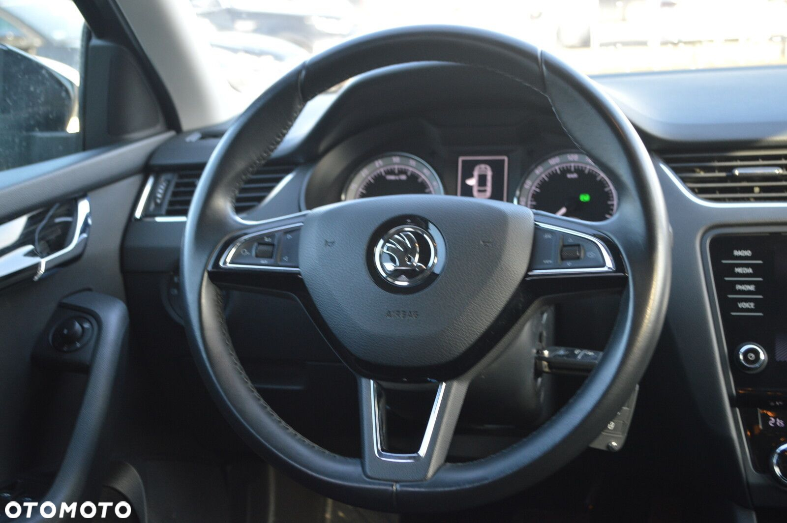 Skoda Octavia 2.0 TDI SCR Style DSG - 23
