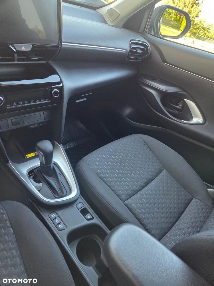 Toyota Yaris Cross - 13