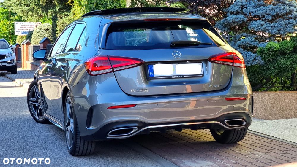 Mercedes-Benz Klasa A 220 4-Matic AMG Line 7G-DCT - 16