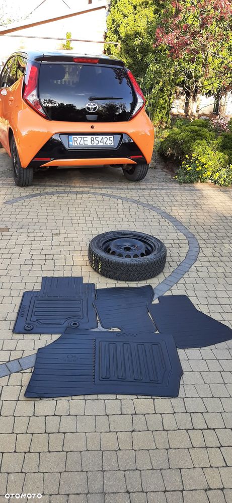 Toyota Aygo 1.0 VVT-i JBL Edition - 12