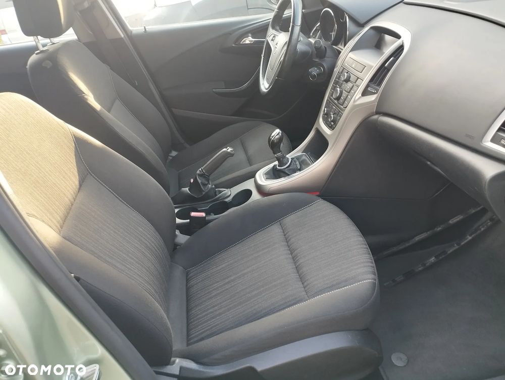 Opel Astra 1.4 Turbo - 7