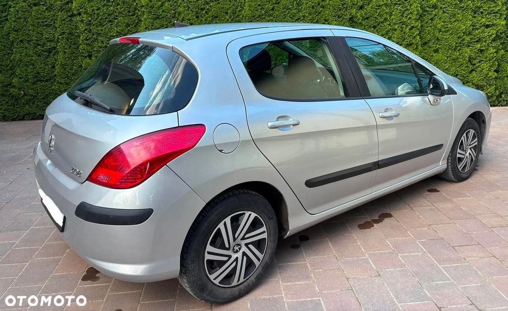 Peugeot 308 - 4