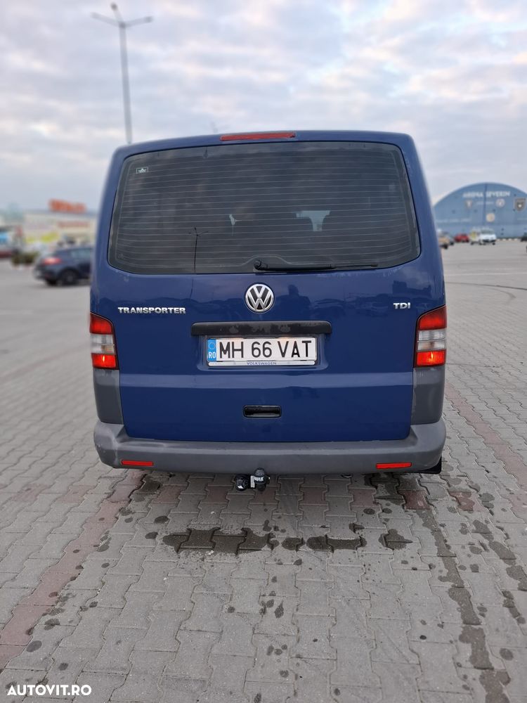Volkswagen Transporter - 2