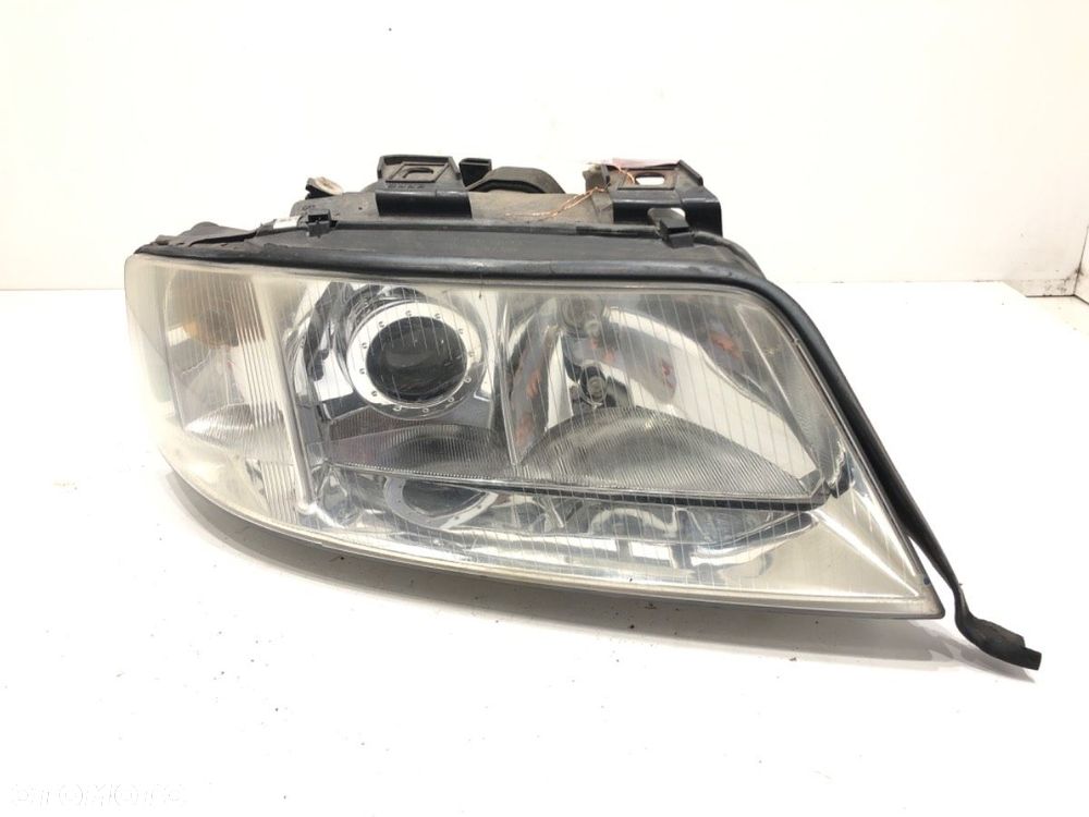 REFLEKTOR LEWY PRZÓD  AUDI A6 C5 (4B2) 1997 - 2005 2.4 121 kW [165 KM] benzyna 1997 - 2005 - 1