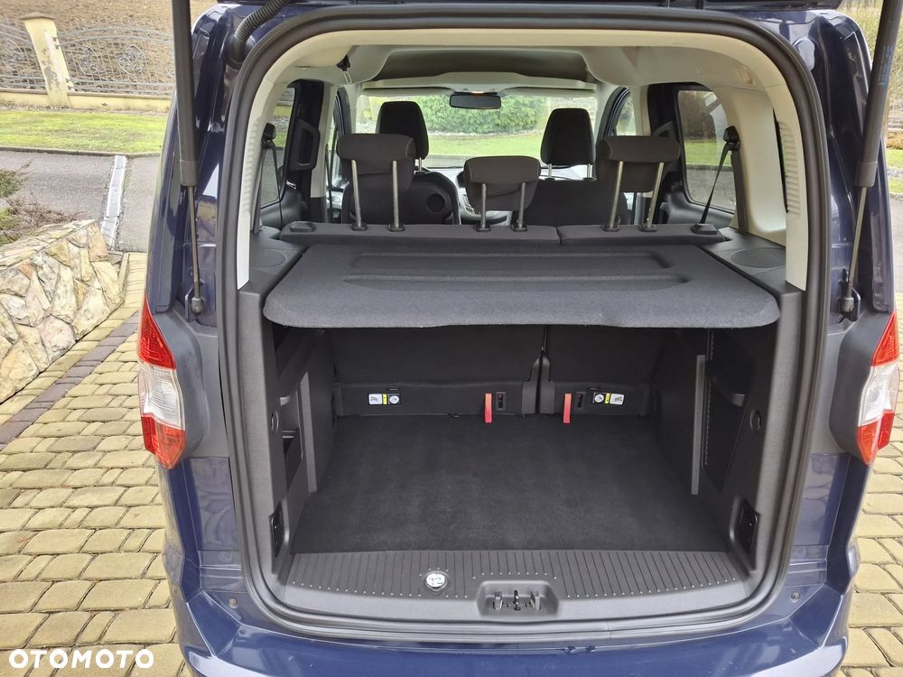 Ford Tourneo Courier 1.0 EcoBoost Ambiente - 11