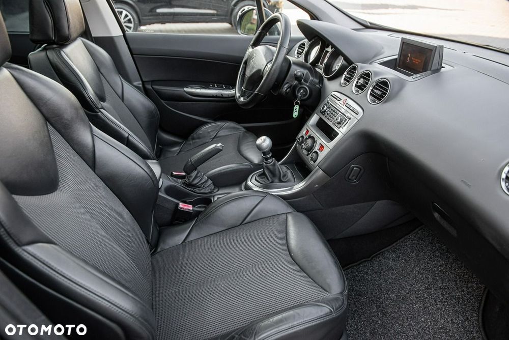 Peugeot 308 - 10