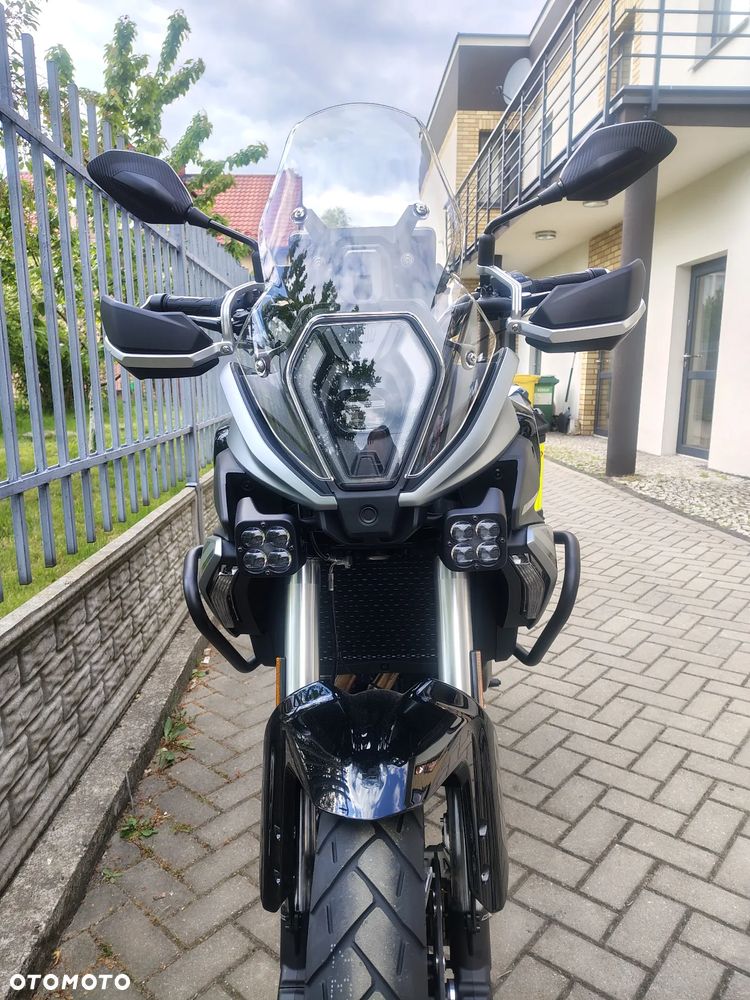 QJMOTOR SRT 600SX - 33