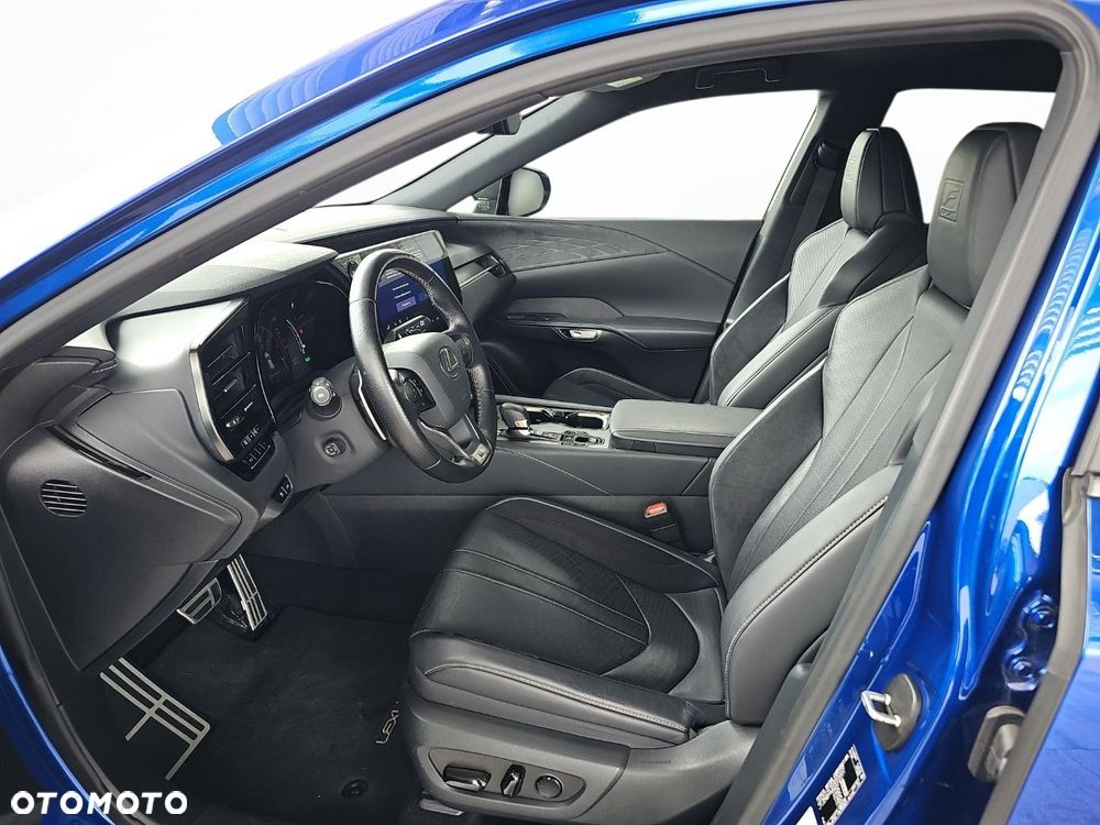 Lexus RX - 27