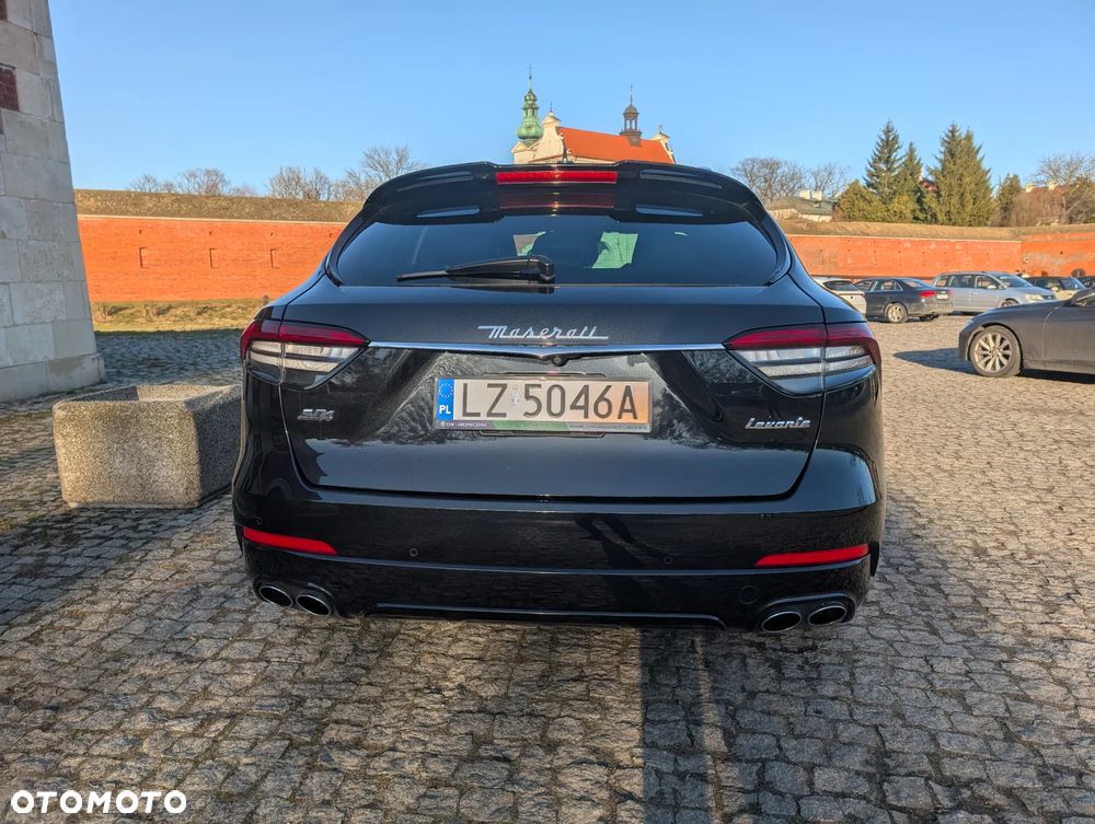 Maserati Levante S Q4 GranSport - 22