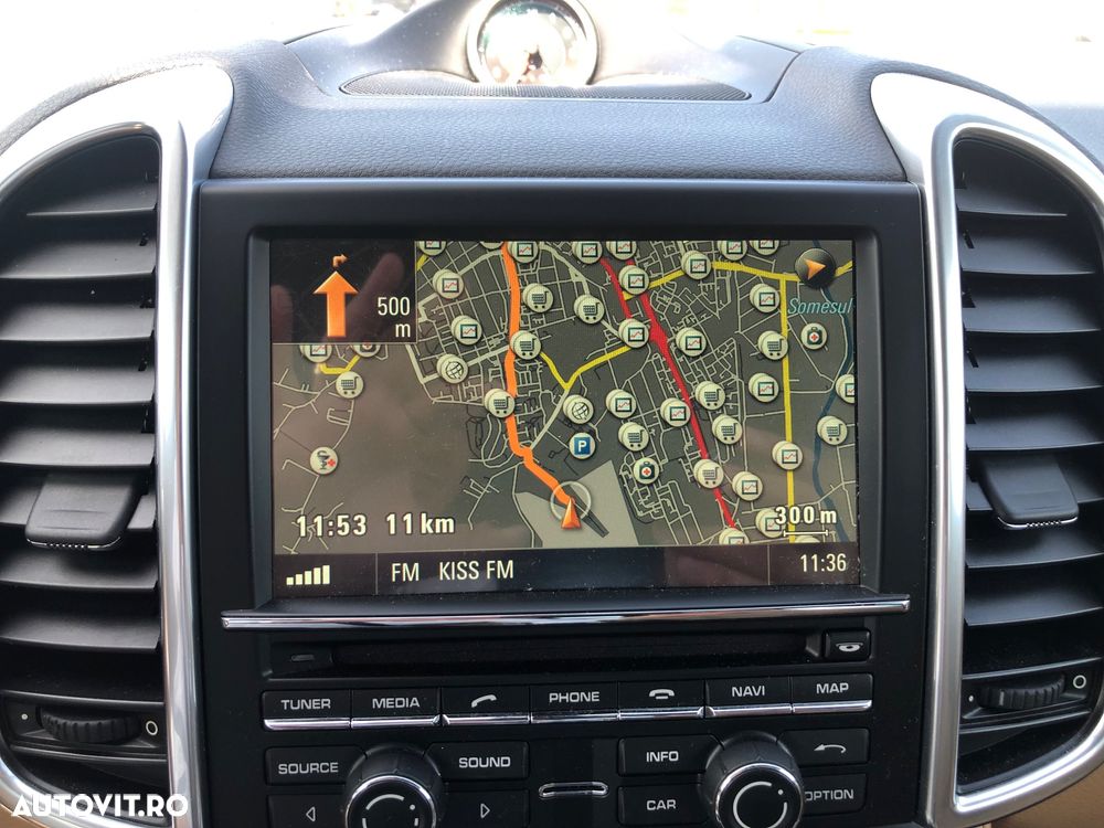 Porsche Cayenne 3.0 L V6 - 22