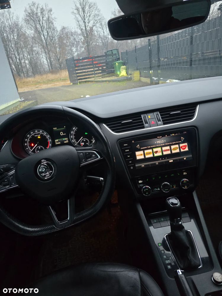 Skoda Octavia 1.6 TDI DSG Premium Edition - 26
