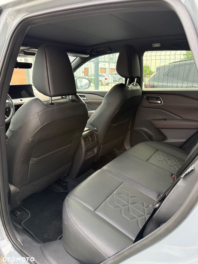 Nissan Qashqai 1.3 DIG-T mHEV Tekna Xtronic - 12