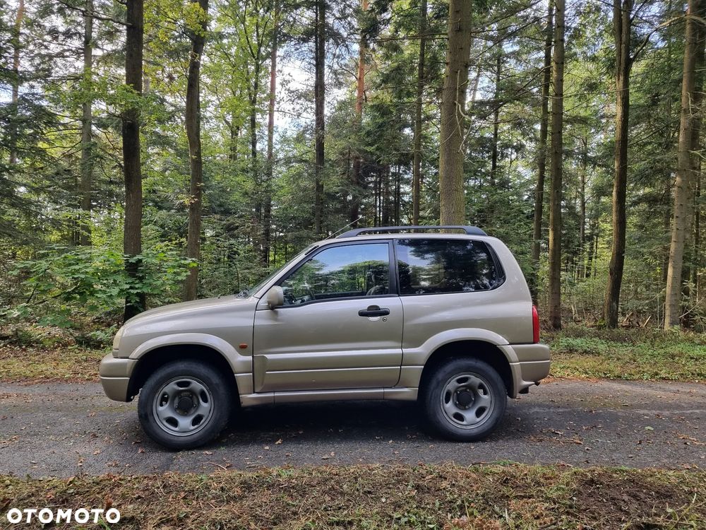 Suzuki Grand Vitara 1.6 - 6