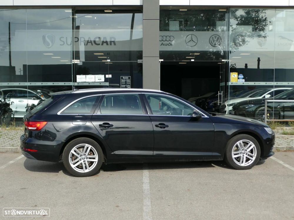 Audi A4 Avant 2.0 TDI Advance - 44