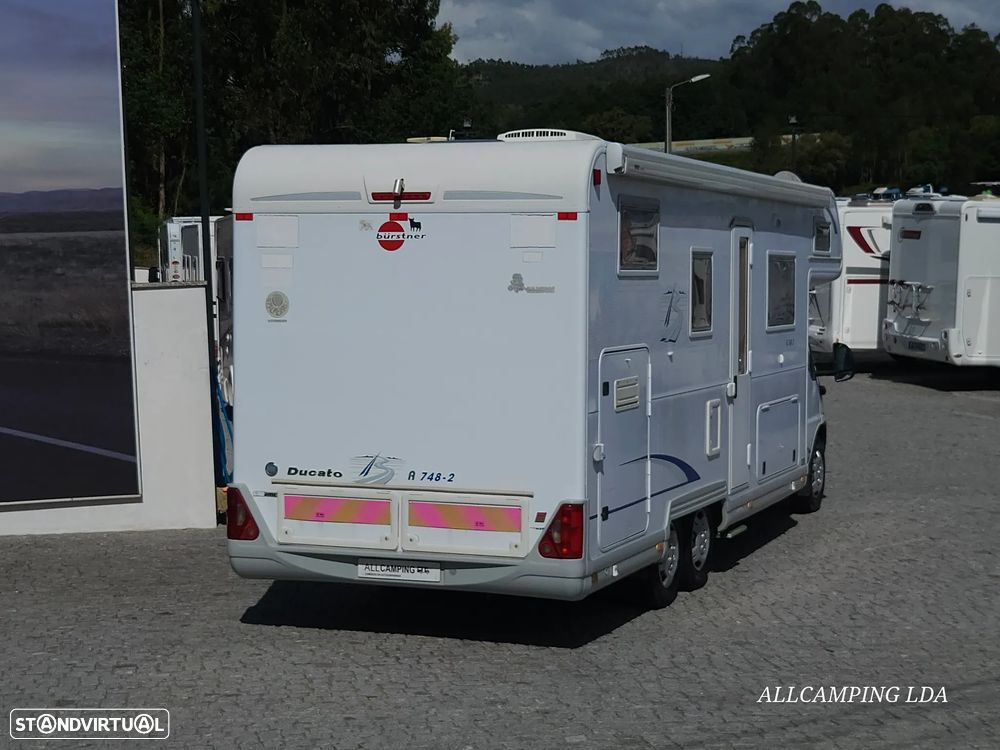 Burstner A-Modell A748-2 CAMA TRANSVERSAL - 9