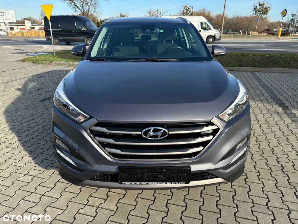 Hyundai Tucson blue 1.7 CRDi 2WD Intro Edition - 2