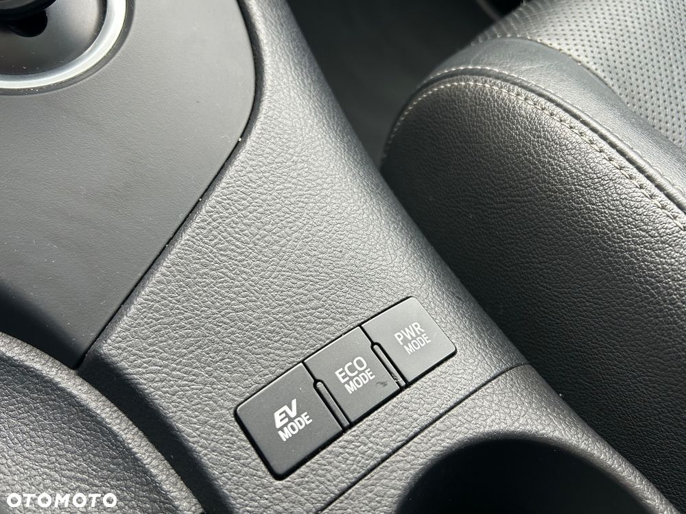 Toyota Auris Hybrid 135 Prestige - 18