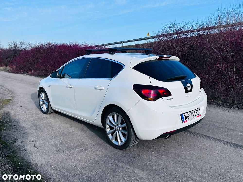 Opel Astra 1.4 T Cosmo - 6
