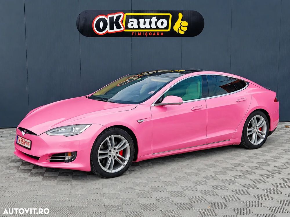 Tesla Model S - 2