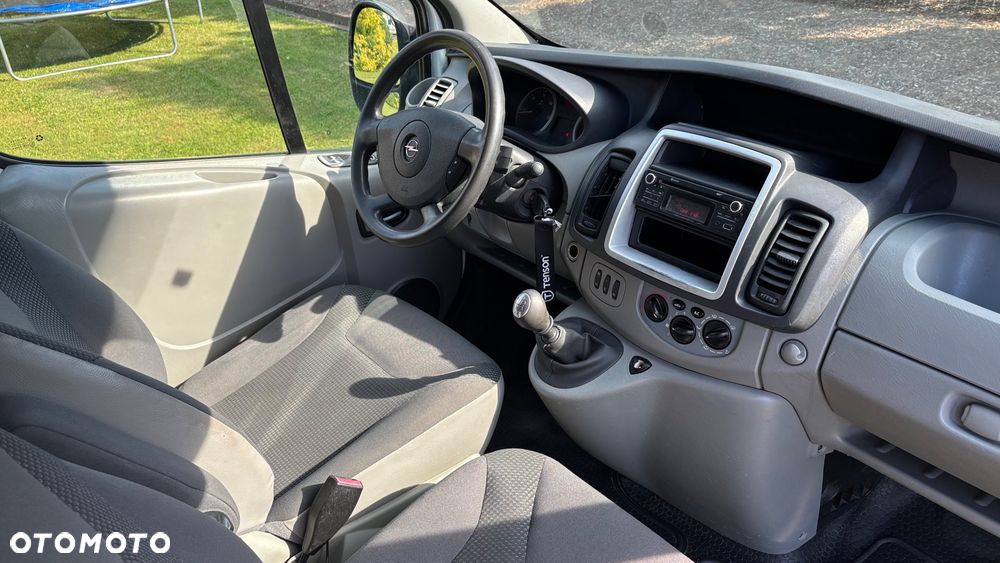 Opel Vivaro - 6