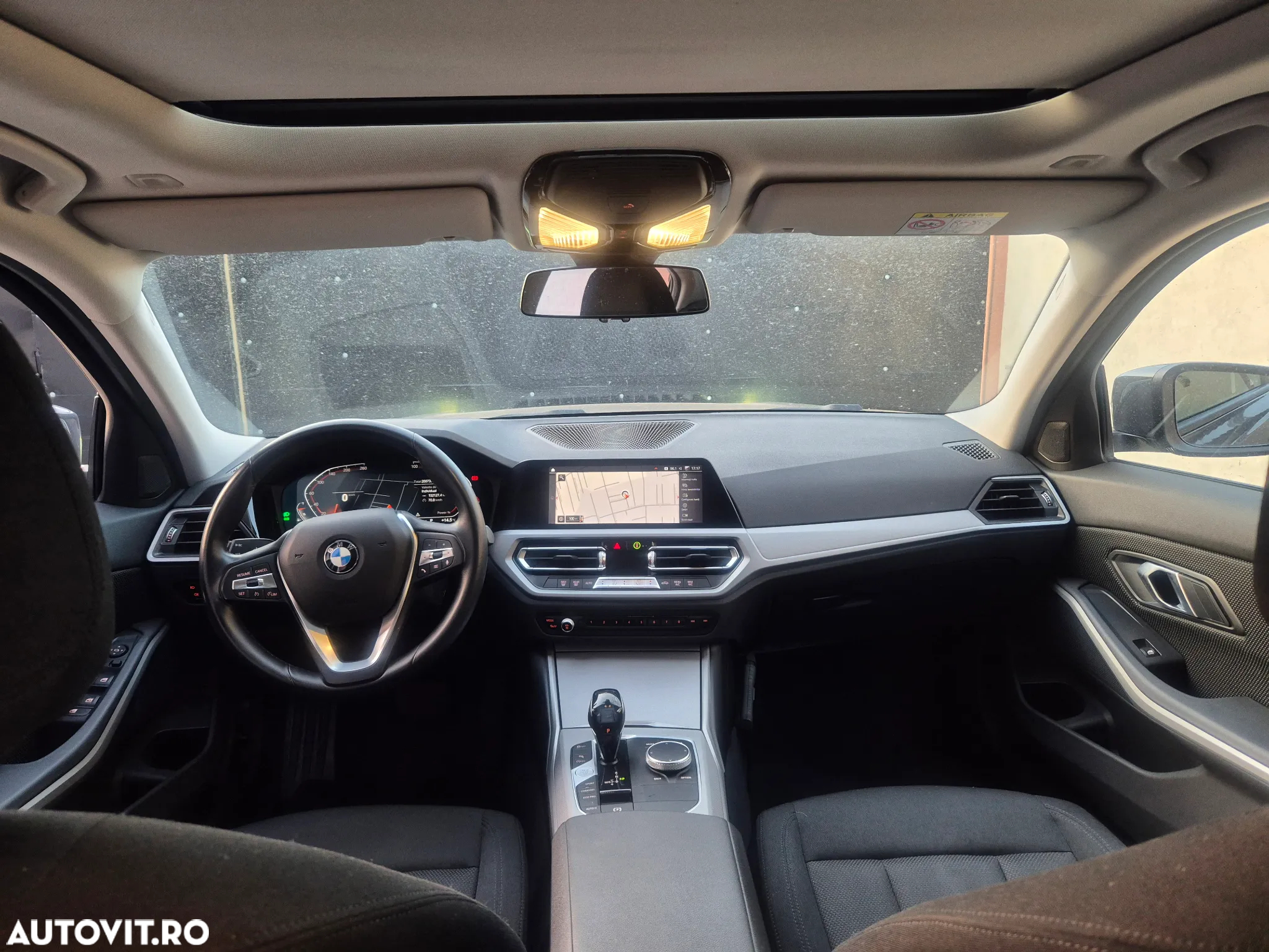 BMW Seria 3 320i AT - 13