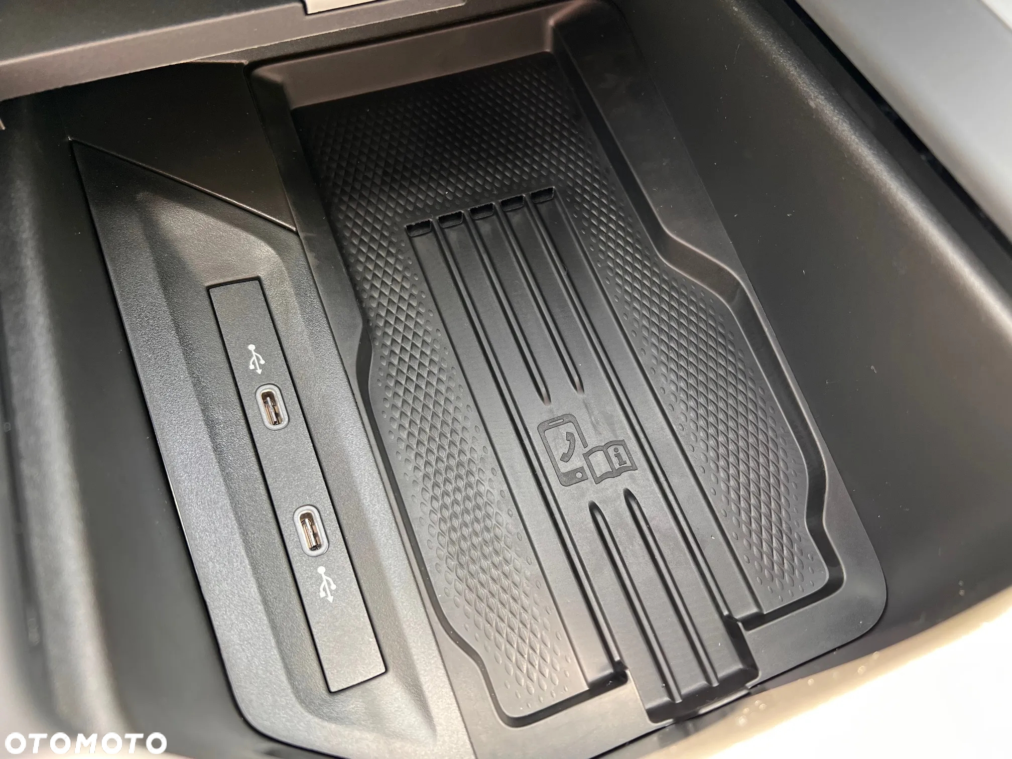 Volkswagen Passat 1.4 TSI Plug-In Hybrid GTE DSG - 21