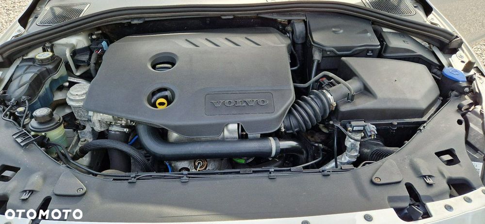 Volvo V60 - 40