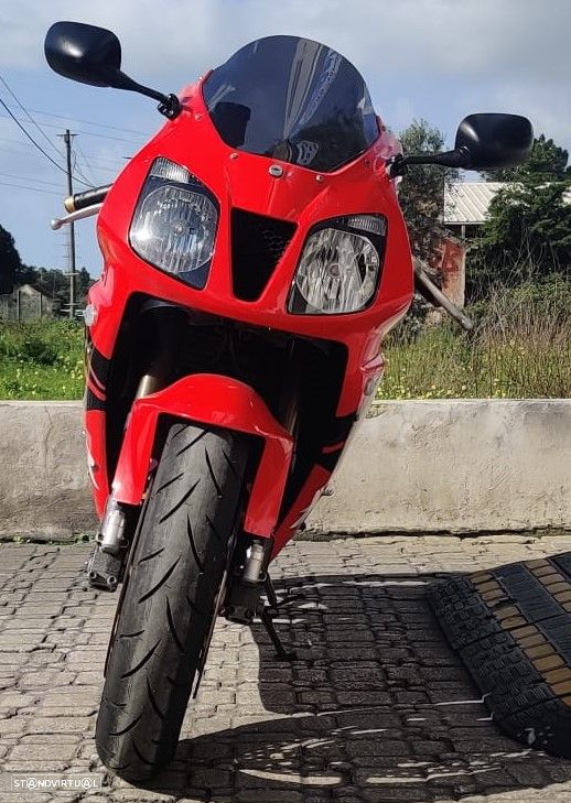 Honda VTR 1000 SP1 - 6