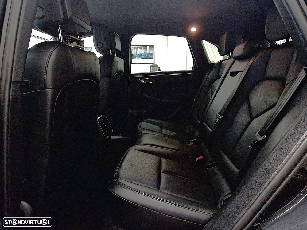 Porsche Macan Standard - 32