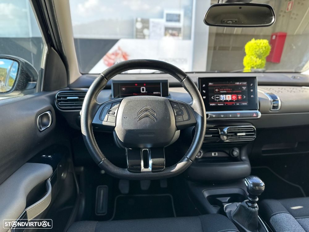 Citroën C4 Cactus 1.5 BlueHDi Shine Pack - 17