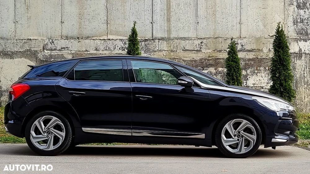 Citroën DS5 Hybrid4 EGS6 Business - 15