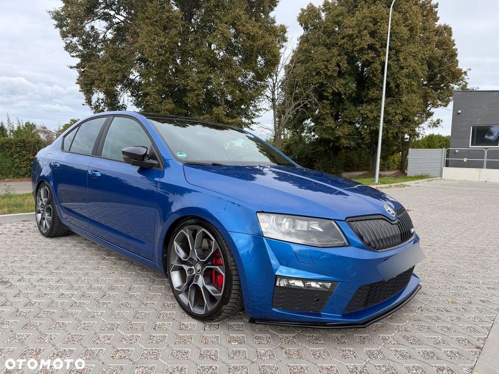 Skoda Octavia 2.0 TDI DSG RS - 38