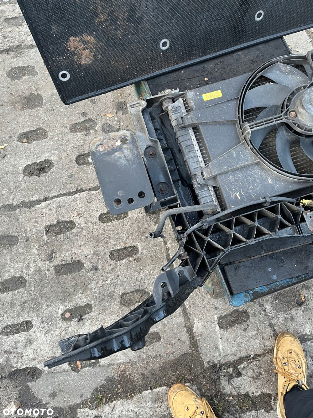 ford fusion 1.3 pas przedni chłodnice komplet 4S6H8005CA - 9