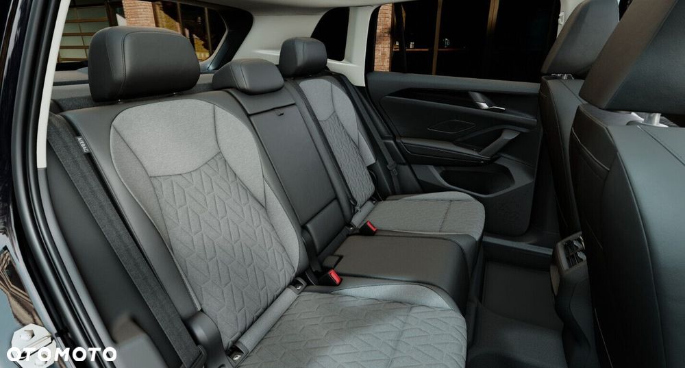 Volkswagen Tiguan - 11
