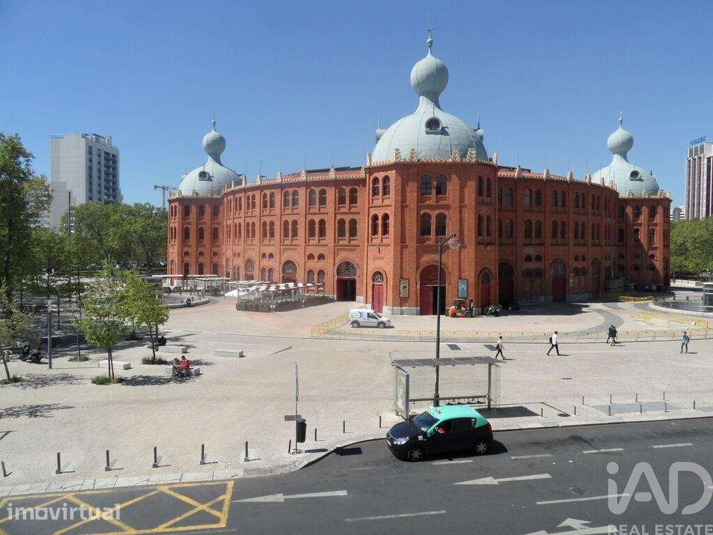 Apartamento T3 em Areeiro de 100,00 m2 - Grande imagem: 5/30