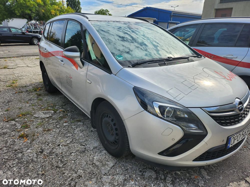 Opel Zafira - 1