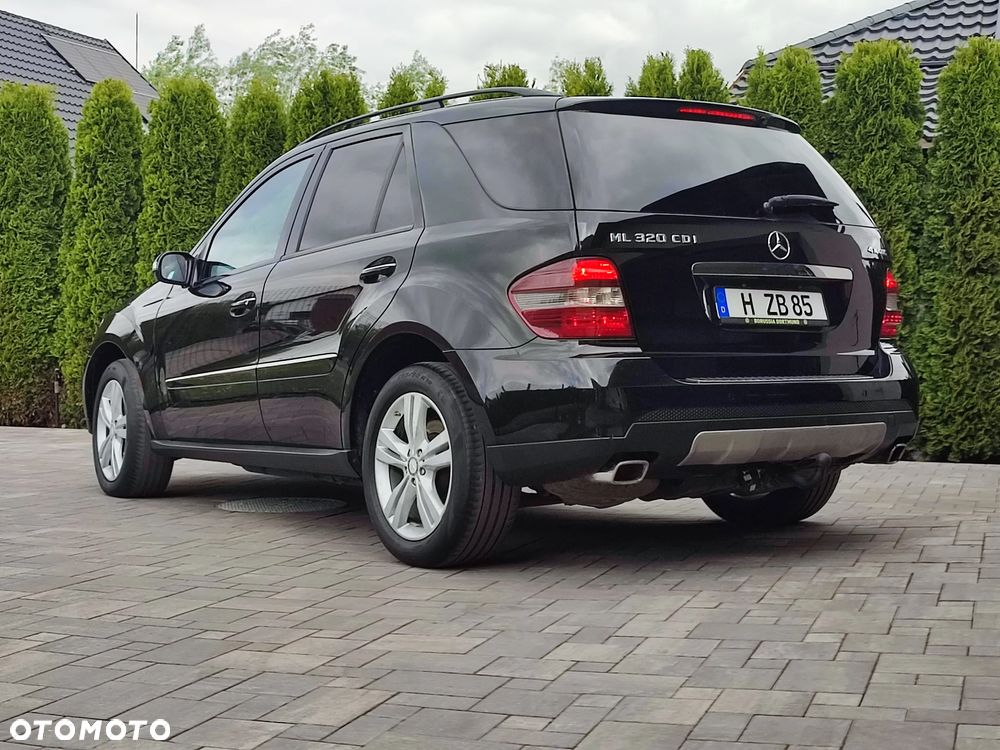 Mercedes-Benz ML 320 CDI 4Matic 7G-TRONIC - 7